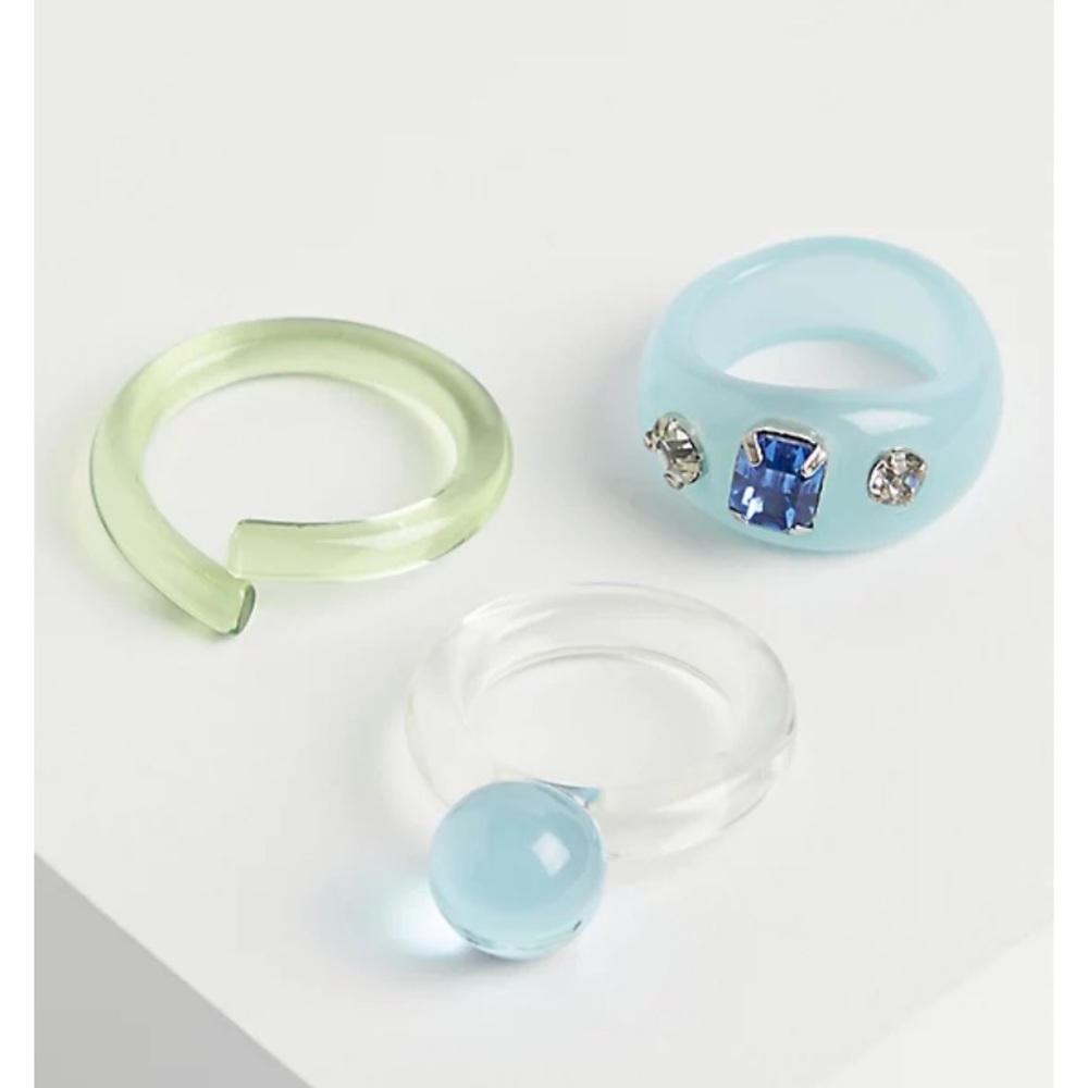 Torrid Baby Blue & Green Lucite Twist Ring Set of 3 NEW